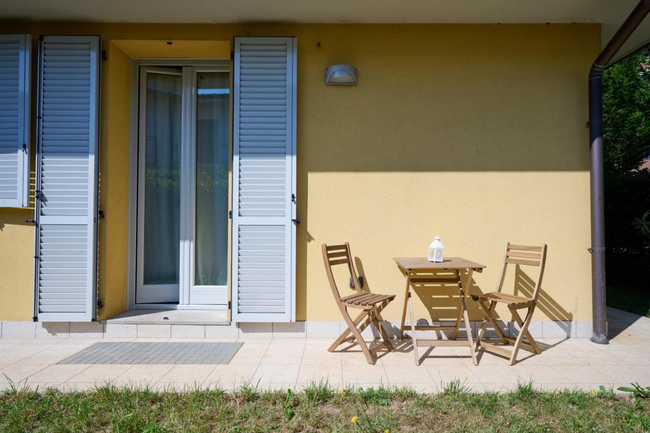 ゴルゴンゾーラLa Casa Dei Tigli - Bilocale Con Taverna E Giardinoアパートメント エクステリア 写真